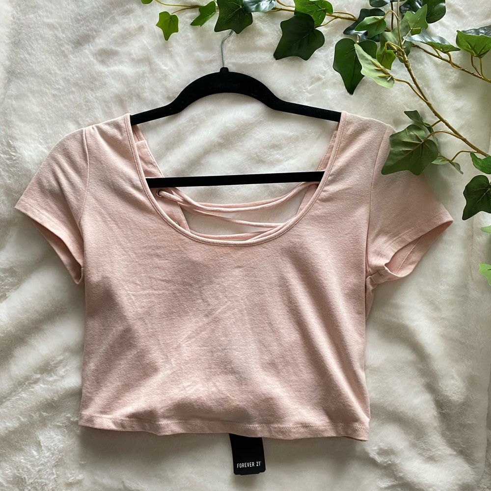 Cross-cross back crop top